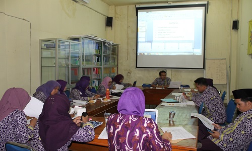 Rapat Persiapan Akreditasi